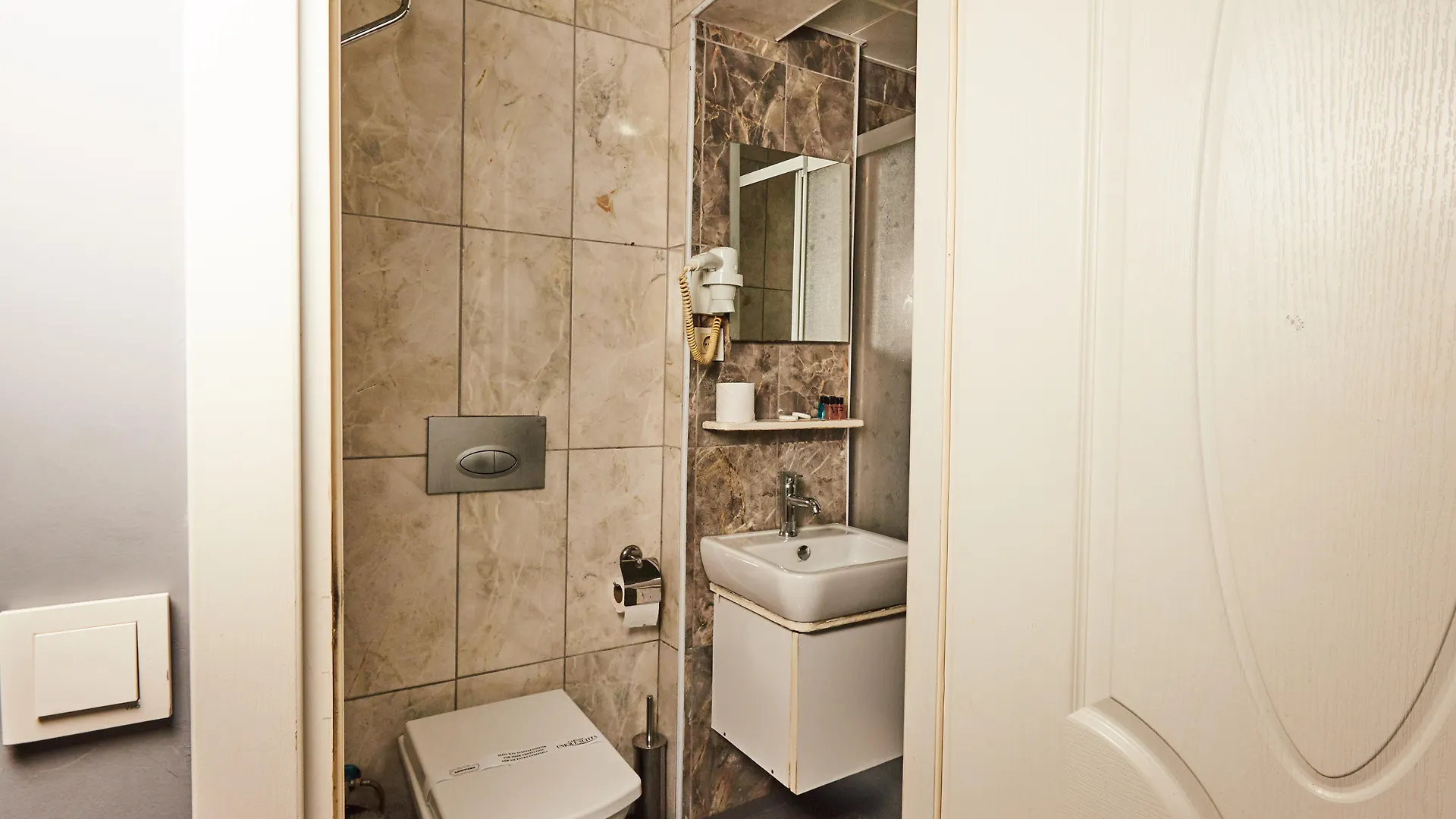 Unique Suite Hotel İstanbul 3*,  Türkiye