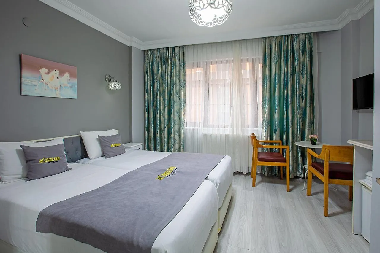 Unique Suite Hotel İstanbul 3*,