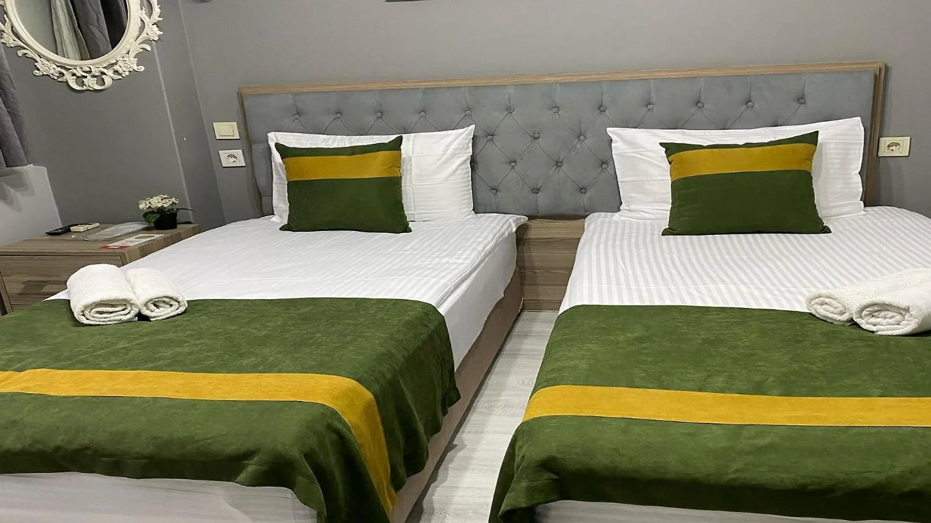 Unique Suite Hotel Estambul 3*,