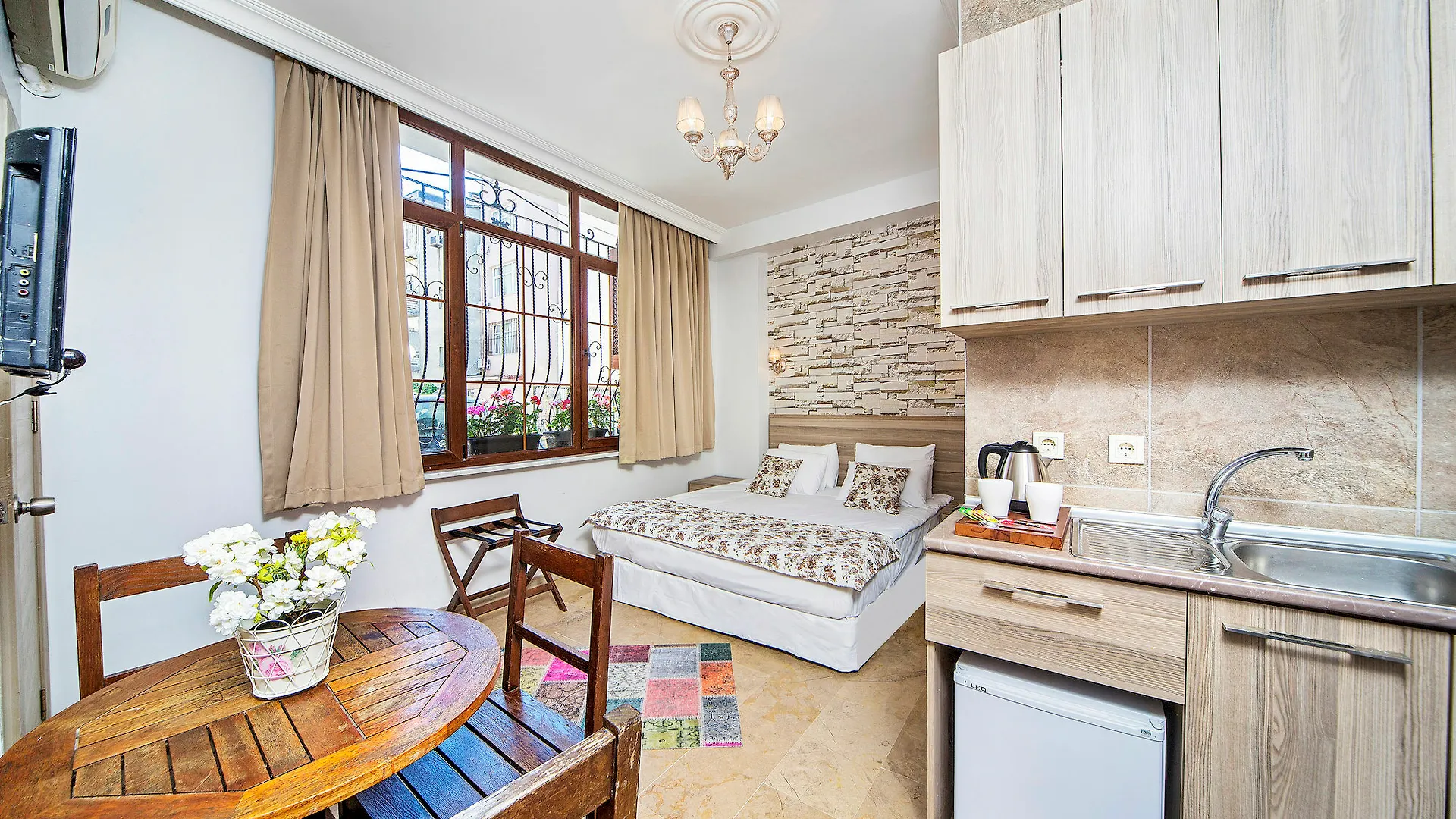 ***  Unique Suite Hotel Istanbul Turkey
