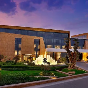 The St. Regis الرياض